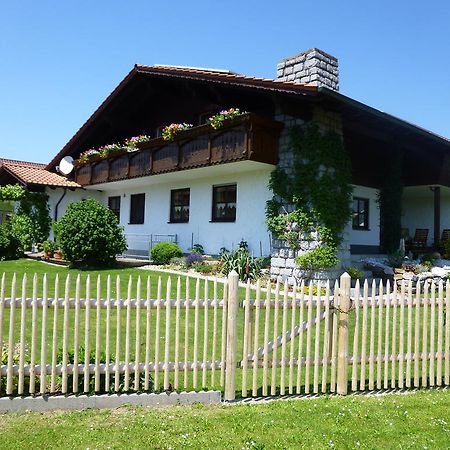 Gastehaus Fischer 호텔 Eschlkam 외부 사진